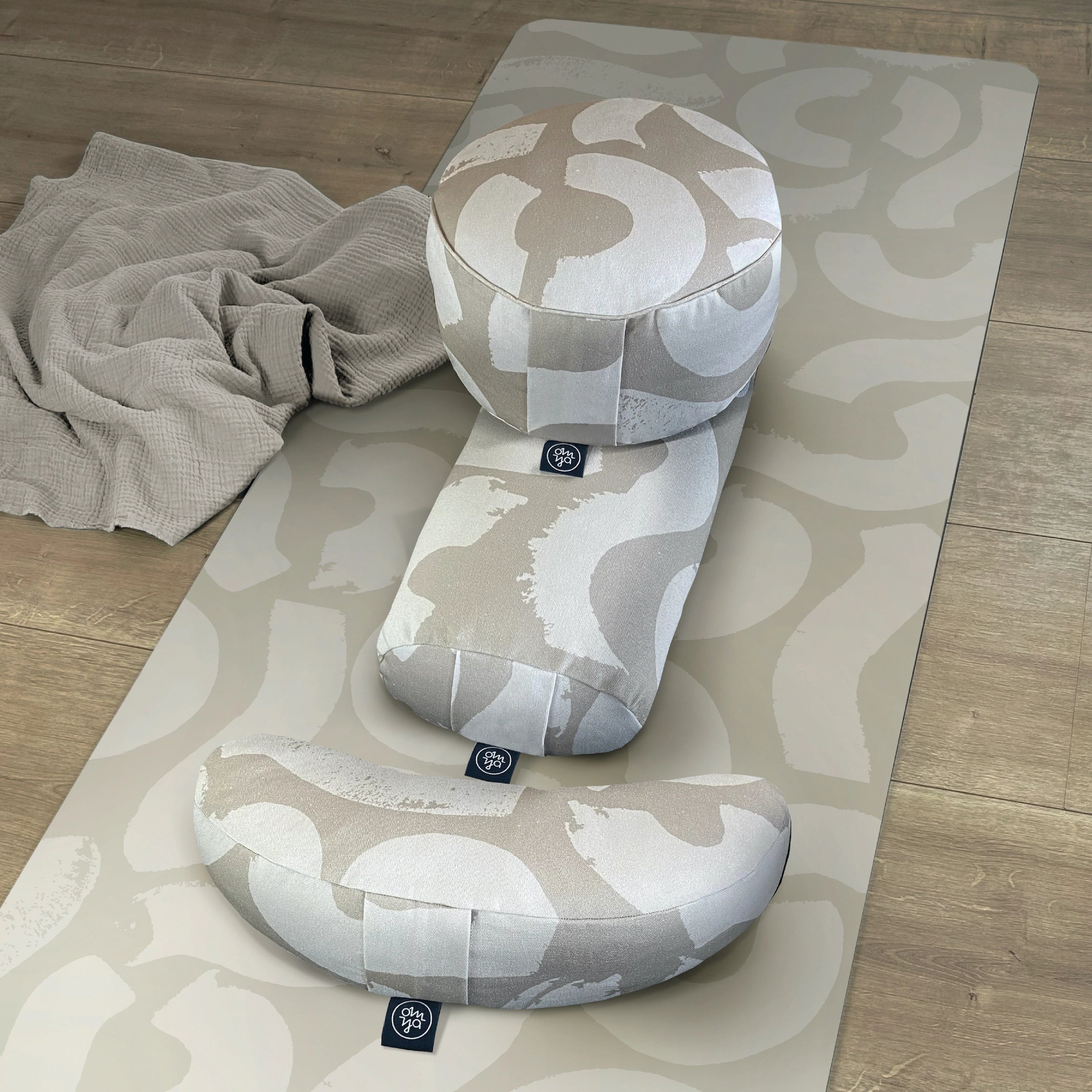 Design yoga cushion - Art of Living