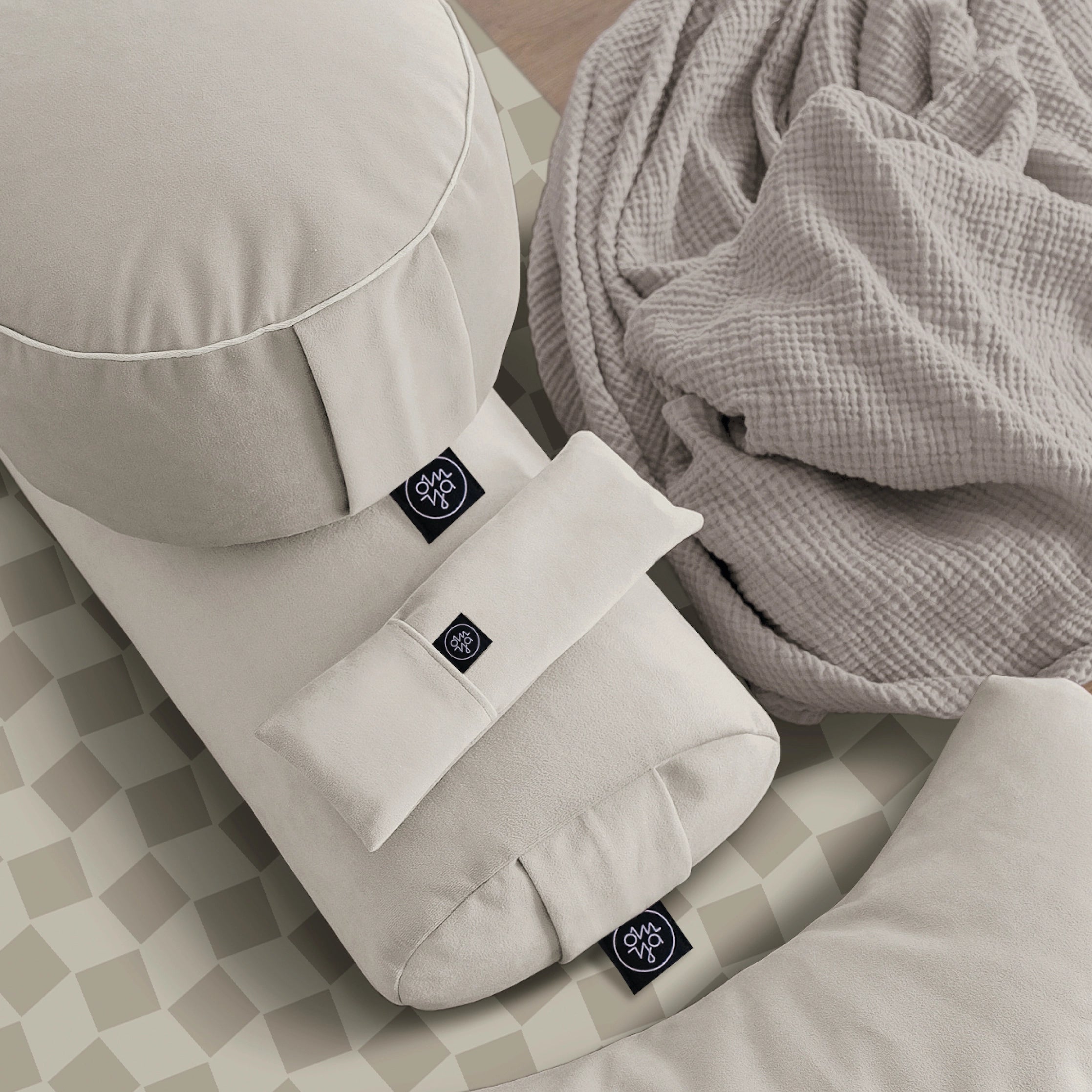 Design Yogakissen - Velvet Vanilla (B-Ware)