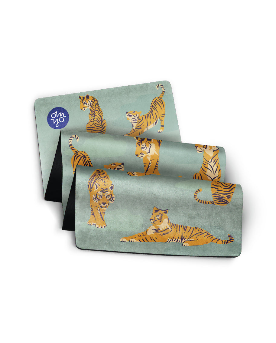 Children's yoga mat - Moving Tiger